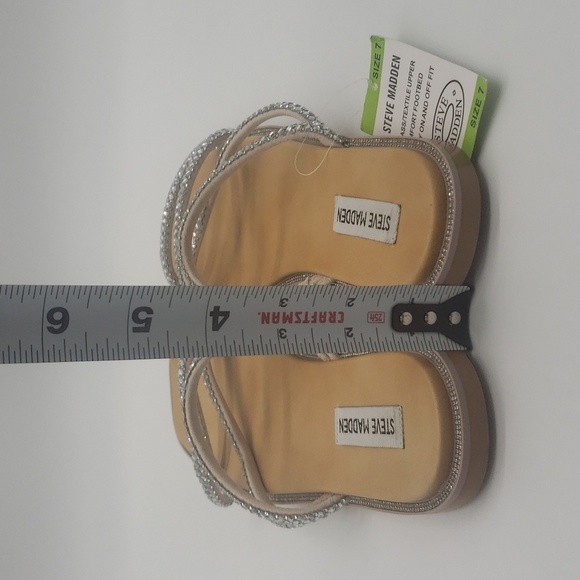 1111- Steve Madden Women's Bling Sandals Size 7 NWT - Picture 6 of 8